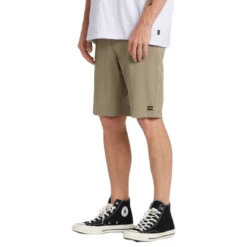 Billabong Crossfire Mid Short - Men's -Aerelle Style Shop 1018593 800 auto