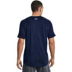 Under Armour Training Vent Graphic Short Sleeve Shirt - Men's -Aerelle Style Shop 1043933 800 auto