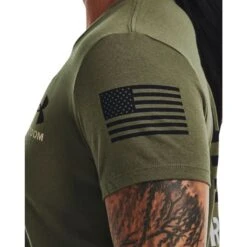 Under Armour Freedom Banner T-Shirt - Women's -Aerelle Style Shop 1100589 800 auto