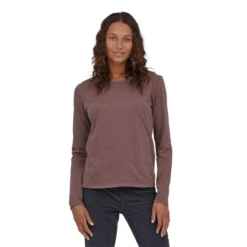 Patagonia Long-Sleeved Regenerative Organic Certified Cotton T-Shirt - Women's -Aerelle Style Shop 1182439 800 auto