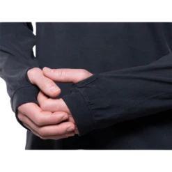 KUHL KÜHL Kommando Crew Shirt - Men's -Aerelle Style Shop 1201866 800 auto