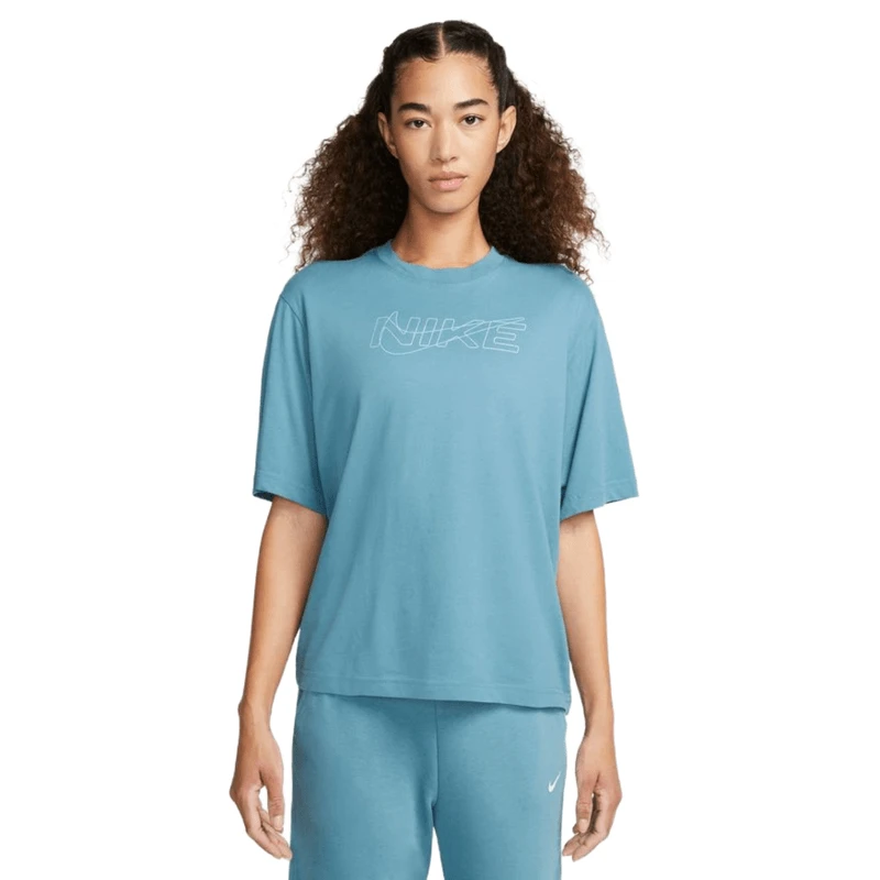 Nike Dri-FIT T-Shirt - Women's 5 Nike Dri-FIT T-Shirt - Women's - Image 3