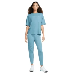 Nike Dri-FIT T-Shirt - Women's 9 Nike Dri-FIT T-Shirt - Women's -Aerelle Style Shop 1272055 800 auto