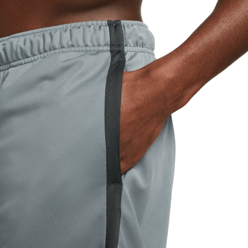 Nike Dri-FIT Knit Hybrid Training Short - Men's 4 Nike Dri-FIT Knit Hybrid Training Short - Men's - Image 2