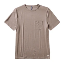 Vuori Linear Tech T-Shirt - Men's -Aerelle Style Shop 1365971 800 auto