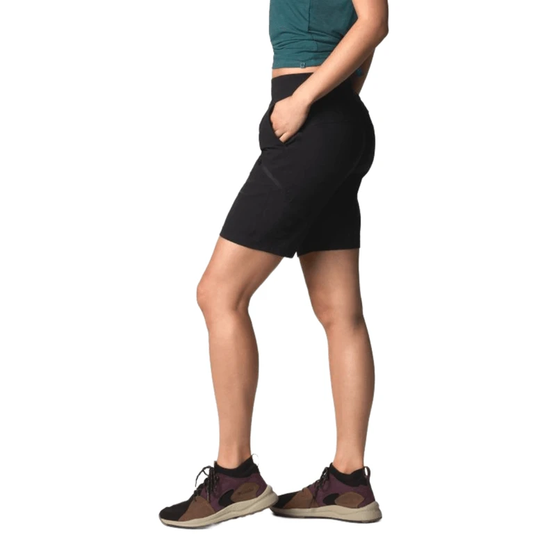 Mountain Hardwear Dynama/2 Bermuda - Women's 5 Mountain Hardwear Dynama/2 Bermuda - Women's - Image 3