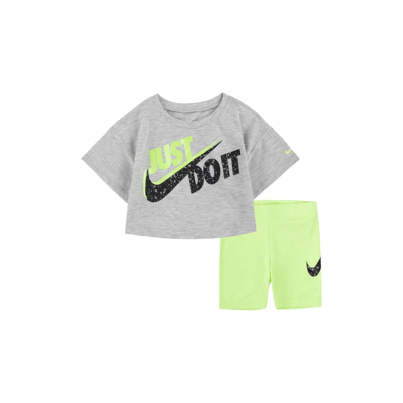 Nike Boxy T-Shirt And Short Set - Girls' 3 Nike Boxy T-Shirt And Short Set - Girls'
